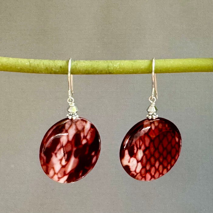 Maroon Round Shell Earrings in Sterling Silver