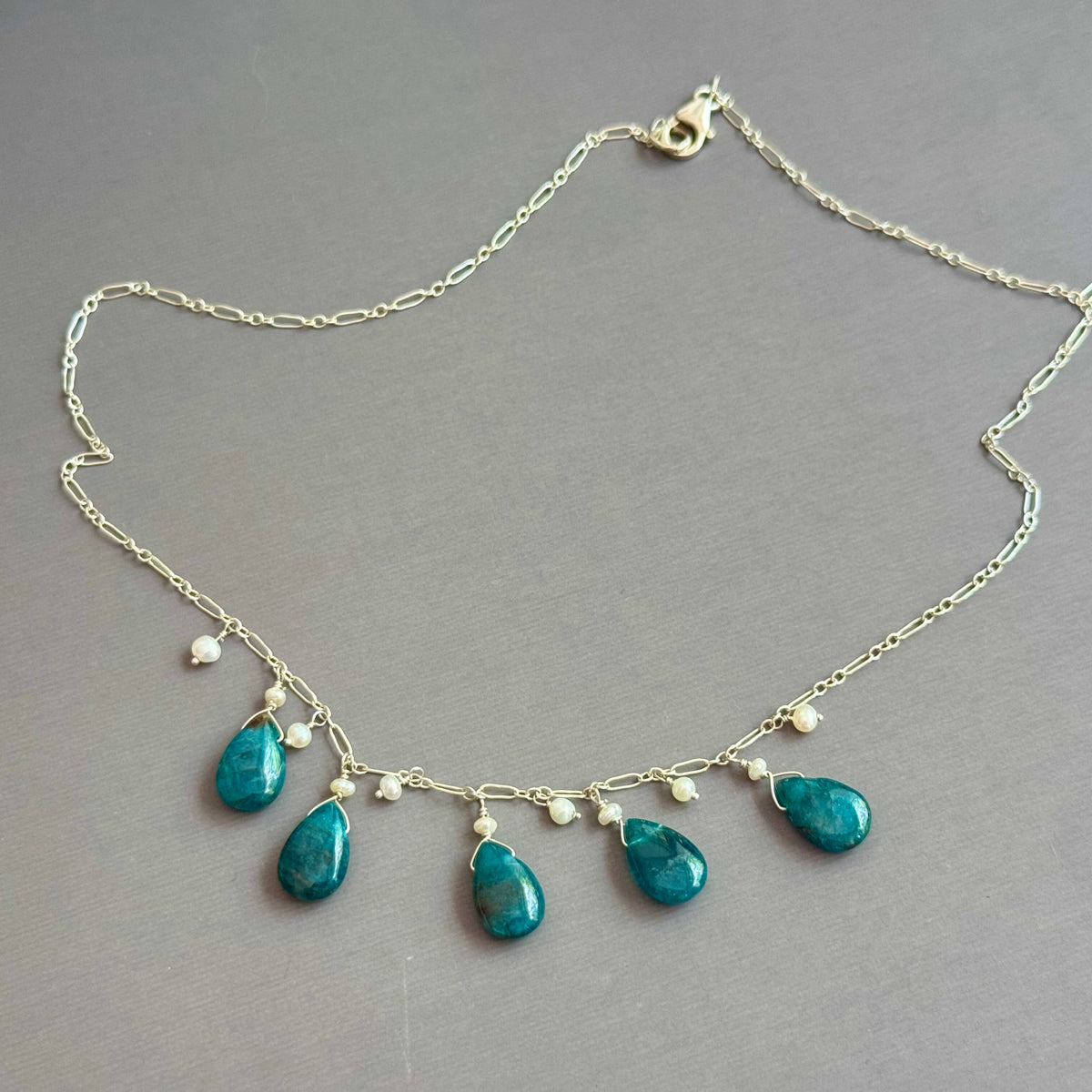 Apatite Briollet and Freshwater Pearl Necklace in Sterling Silver