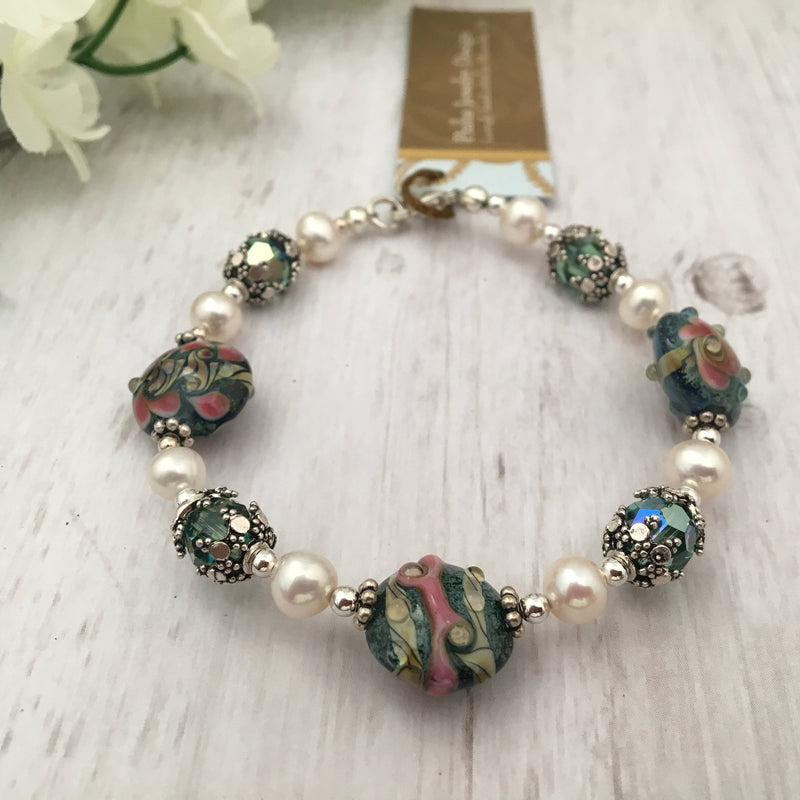 Lampwork Glass and Freshwater Pearl Bracelet in Sterling Silver