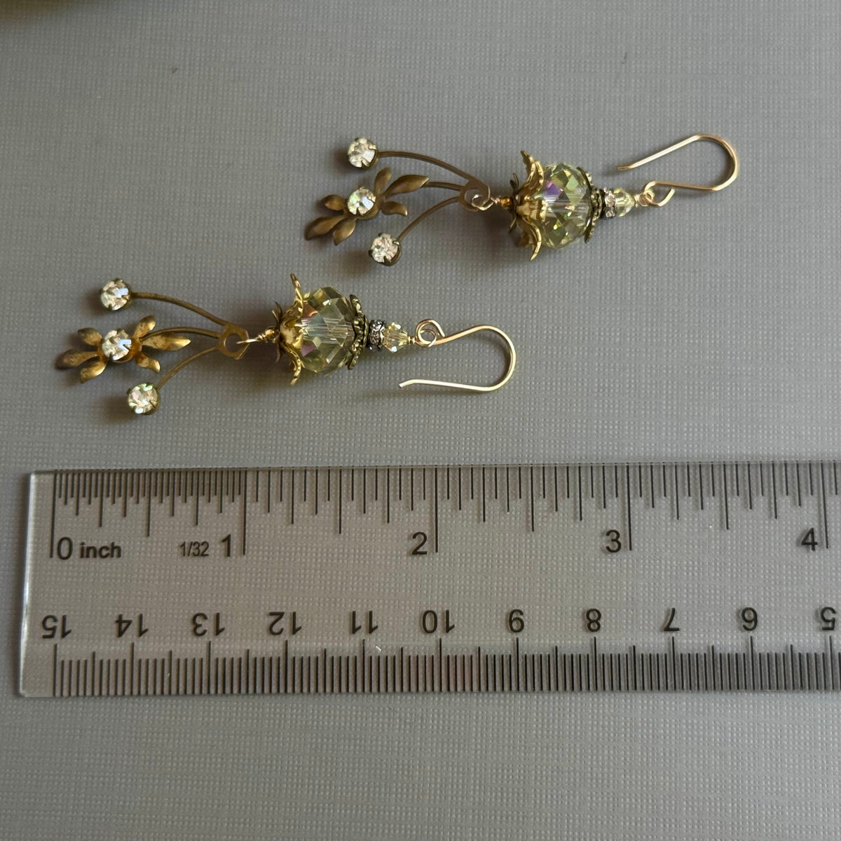 Vintage Light Colorado Topaz Swarovski Crystal Earrings in 14K Gold Fill