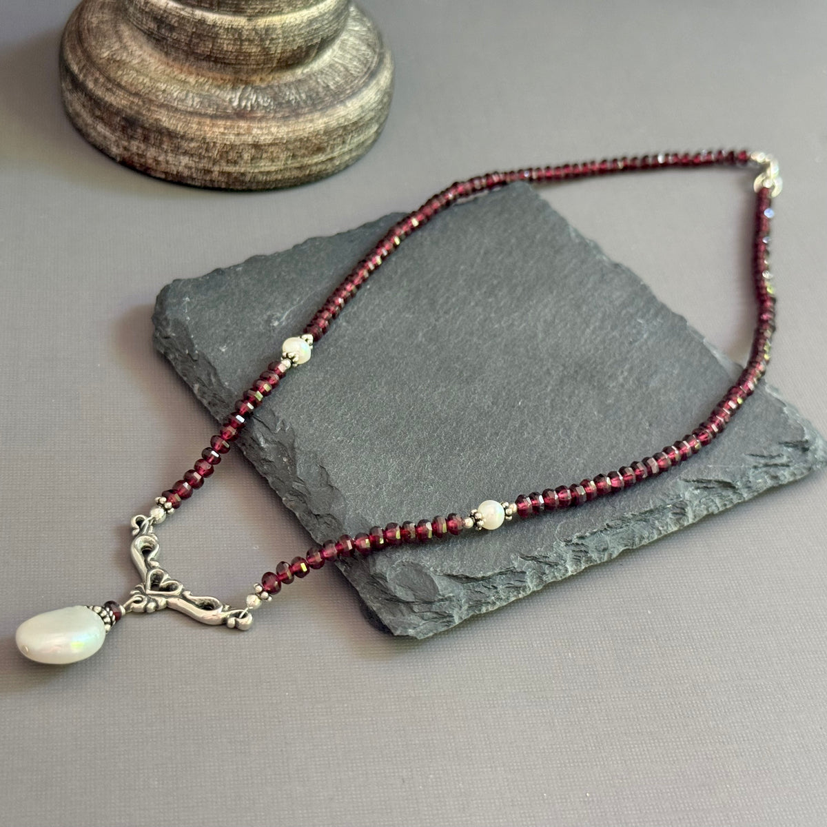 white coin pearl garnet necklace