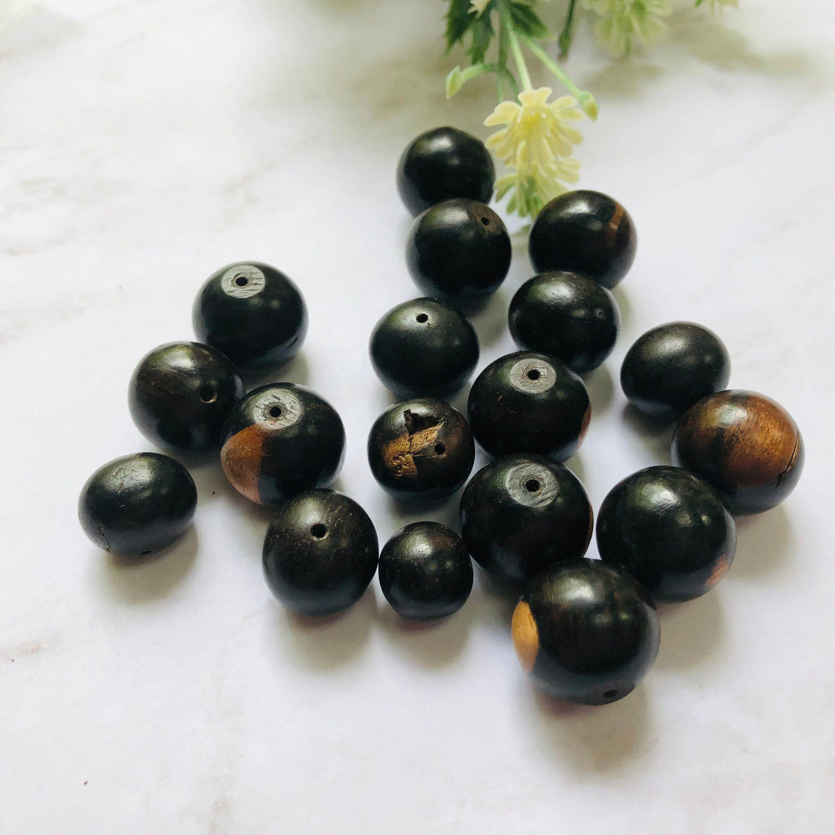 Round Ebony Islamic Prayer Beads, 15 MM