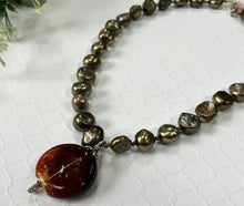 Load image into Gallery viewer, Green Murano Glass and Pearl Necklace in Sterling Silver
