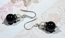 Load image into Gallery viewer, Garnet and Freshwater Pearl Earrings in Sterling Silver
