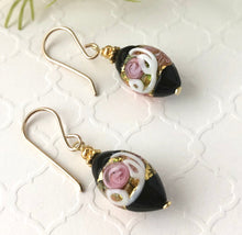 Load image into Gallery viewer, Black Oval Venetian Wedding Cake Earrings
