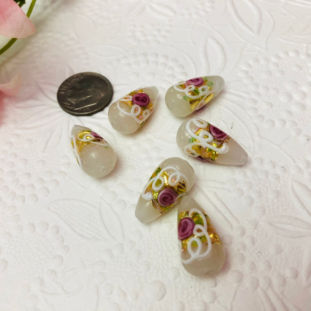 Murano White Wedding Cake Teardrop Glass Bead, 20MM