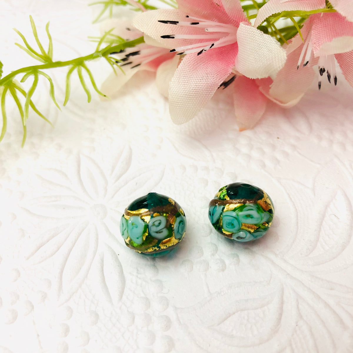 Murano Glass Green Roses Round Bead, 10 MM