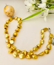 Load image into Gallery viewer, Round Yellow Murano Glass and Pearl Necklace in Sterling Silver
